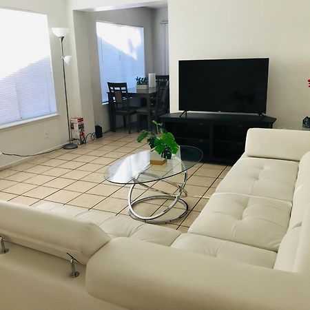 Super 1 Bedroom With Private Bathroom, Shared Kitchen Room -3 Las Vegas Extérieur photo