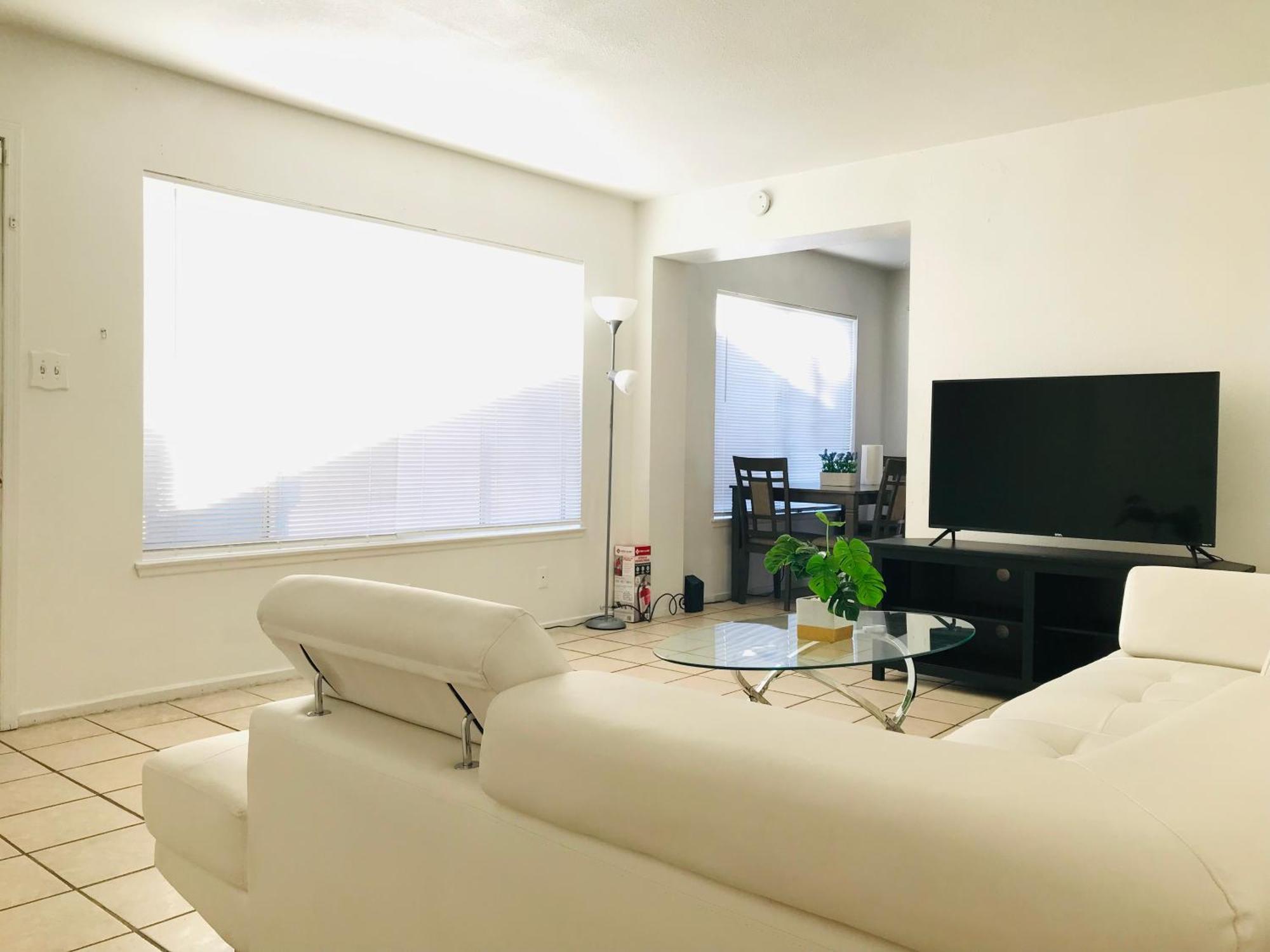 Super 1 Bedroom With Private Bathroom, Shared Kitchen Room -3 Las Vegas Extérieur photo