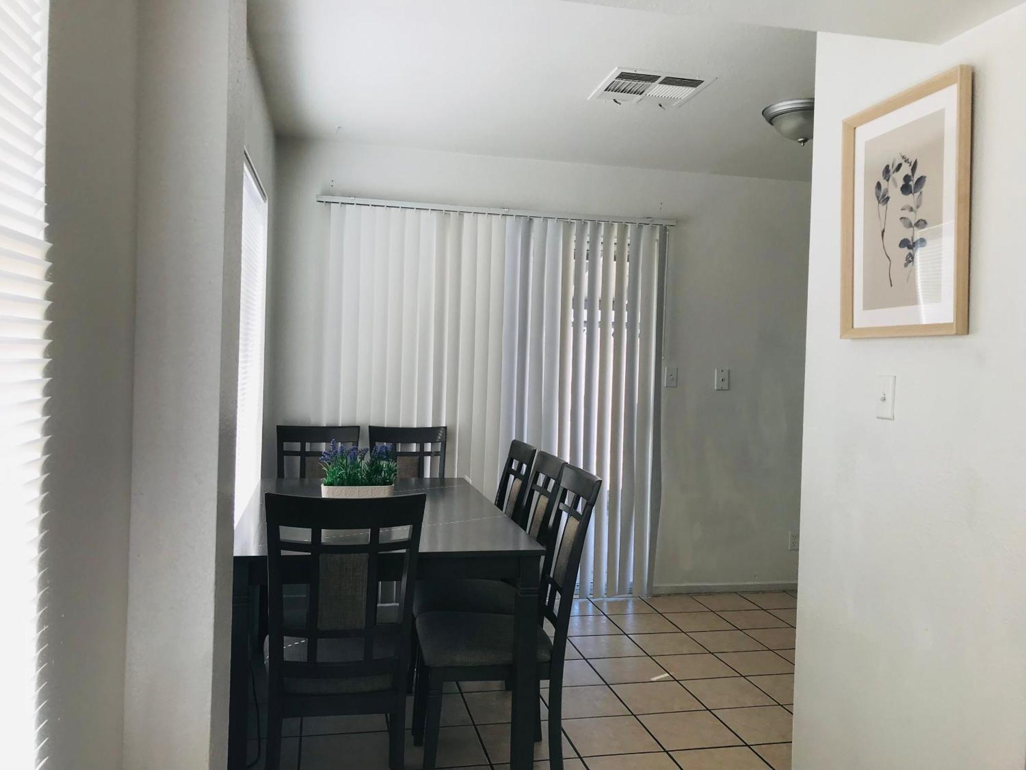 Super 1 Bedroom With Private Bathroom, Shared Kitchen Room -3 Las Vegas Extérieur photo